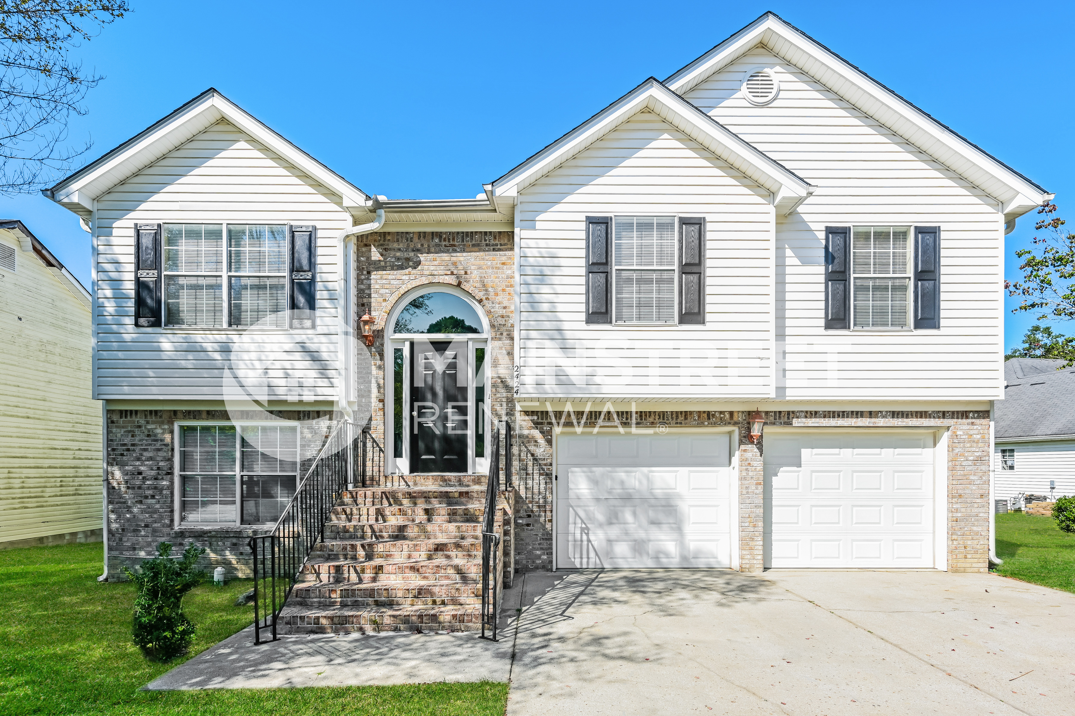 2424 Broad River Pl Ellenwood, GA 30294